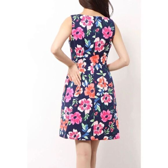 Vince Camuto Sleeveless Floral Fit and Flare Mini Dress - Picture 5 of 13
